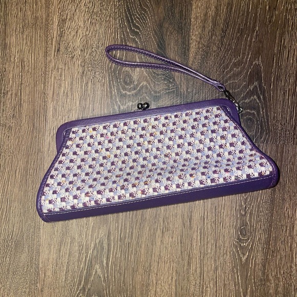 Vintage Knited Purple Clutch - Picture 2 of 7